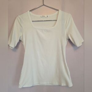 April Women's White Scoop Neck Short Sleeve Cotton Top, Size M